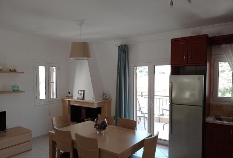 Hermes Holiday Home In The Port Of Sivota Luaran gambar